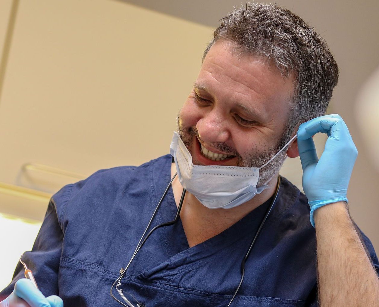 tannlege njål askeland